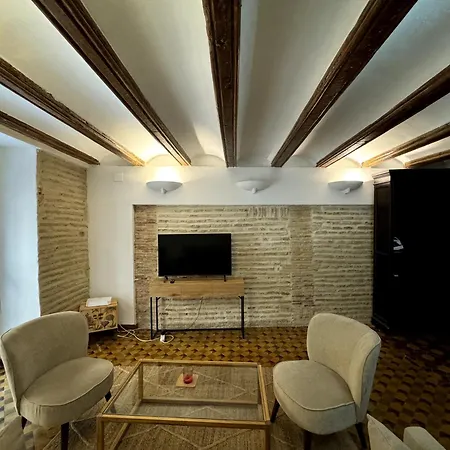 Apartment En El Centro Con Terraza Vintage *
