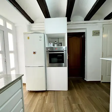Apartment En El Centro Con Terraza Vintage
