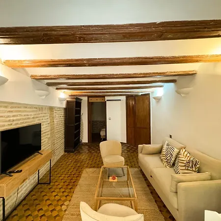 Appartement En El Centro Con Terraza Vintage