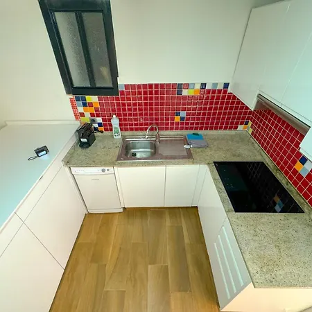 Apartman En El Centro Con Terraza Vintage